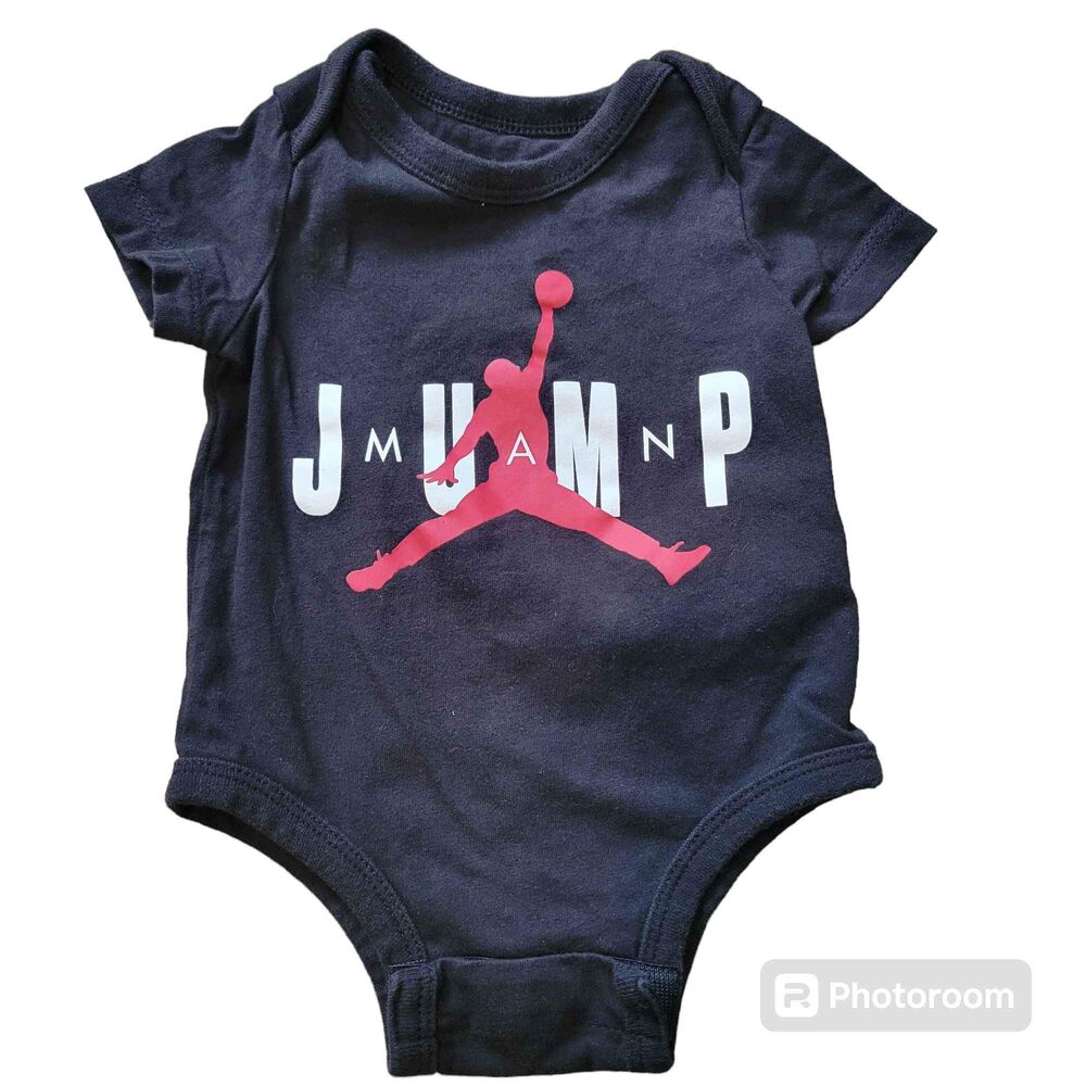 Boys Size 0-3 months Jordan Bodysuit